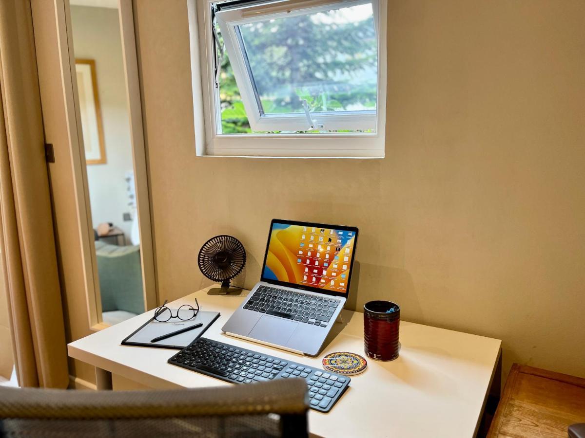 Modern, Gr Floor 1 Bed, Bathroom, Garden & Private Entry With Free Parking CBG Exterior foto